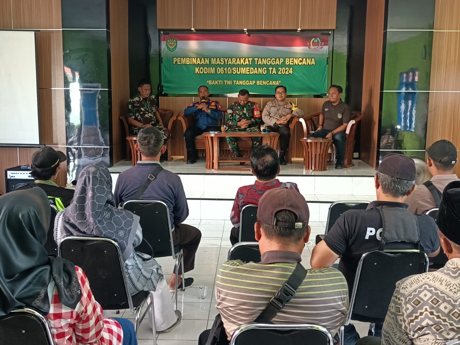 Kodim 0610 Sumedang  bekerjasama dengan Damkar, bina masyarakat antispasi Bencana Kebakaran